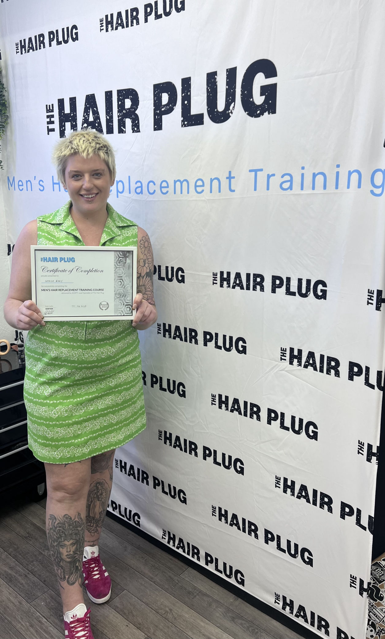 Hair replacement training at The Hair Plug